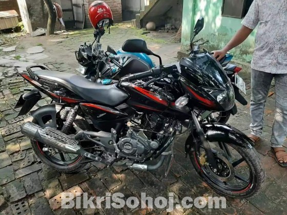 Bajaj pulsar ug4